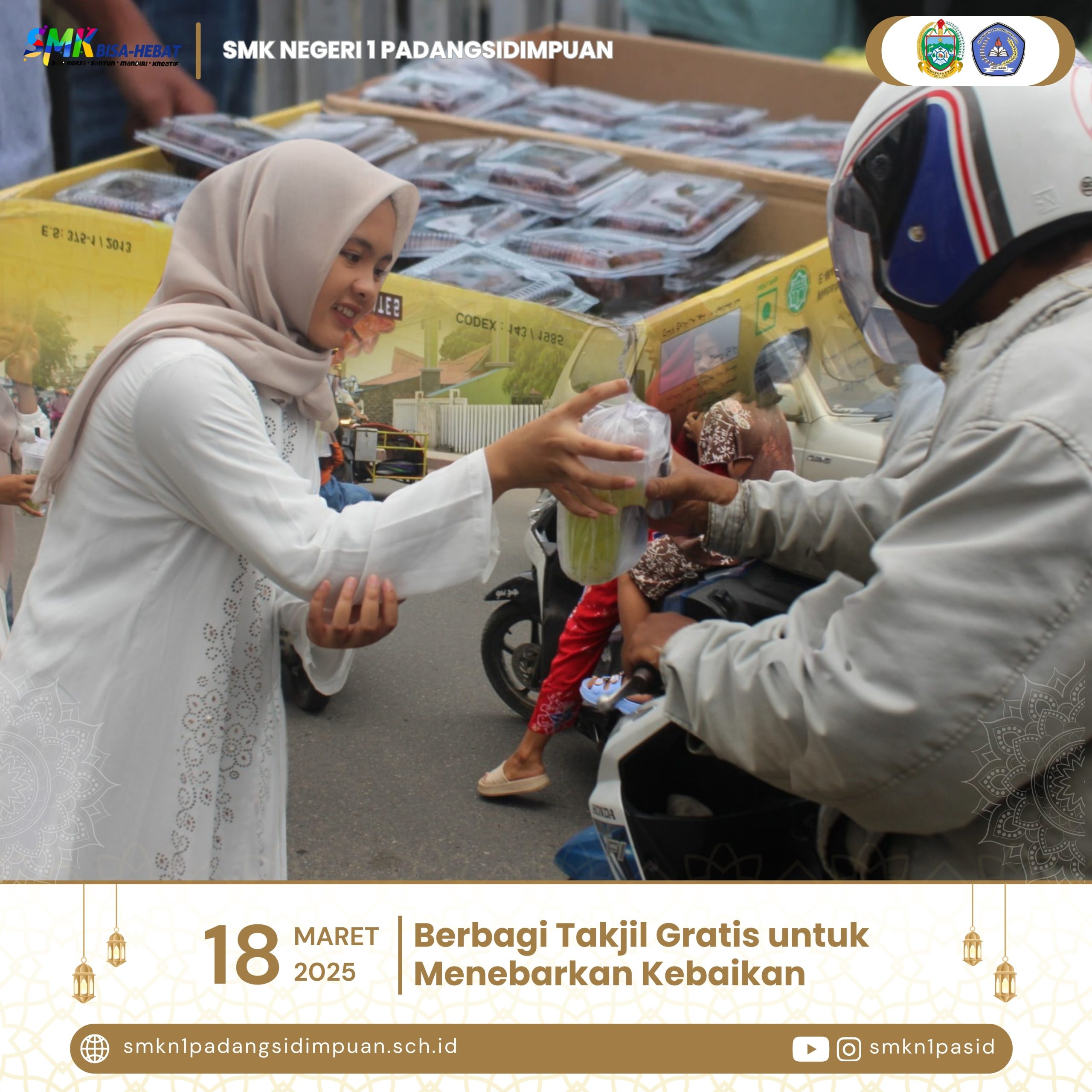 SMKN 1 Padangsidimpuan Tebar Kebaikan Ramadhan dengan Berbagi Takjil Gratis SMKN 1 Padangsidimpuan Tebar Kebaikan Ramadhan dengan Berbagi Takjil Gratis